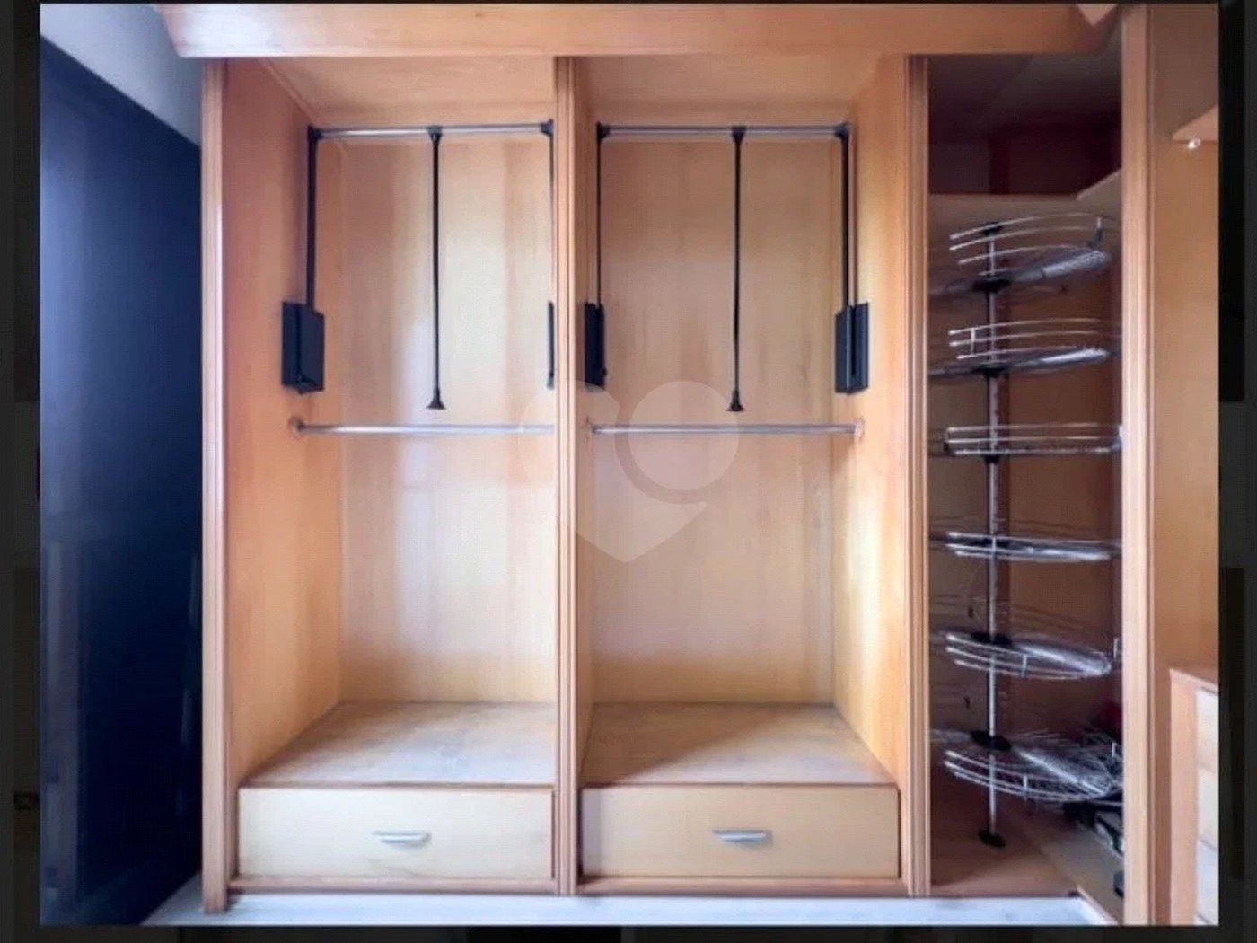 Apartamento com 120m² , 2 suítes , 2 vagas de garagem , à venda na Penha.