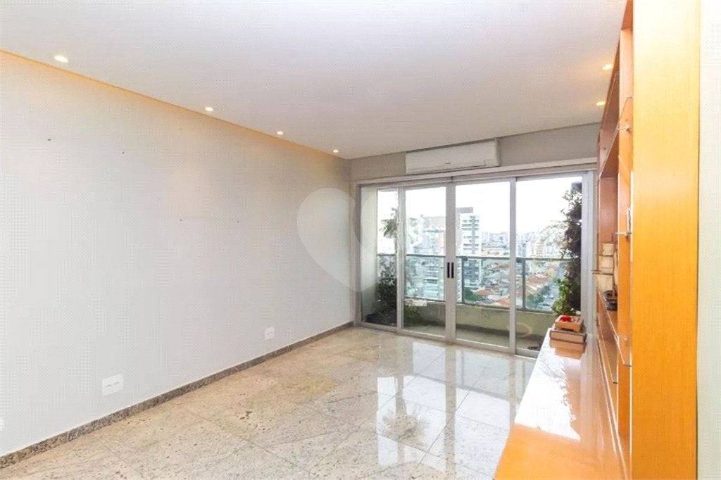 Cobertura no Ipiranga à venda com 340m², 4 quartos e 4 vagas Estuda Permuta