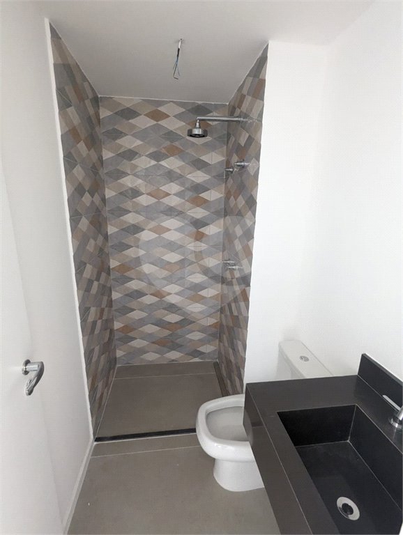 Apartamento à venda com 3 quartos, sendo 2 suítes, em Jardim das Acácias, São Paulo, SP