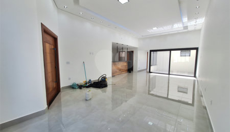 Casa à venda com 3 quartos, sendo 1 suíte,  em João Xxiii, Vinhedo, SP