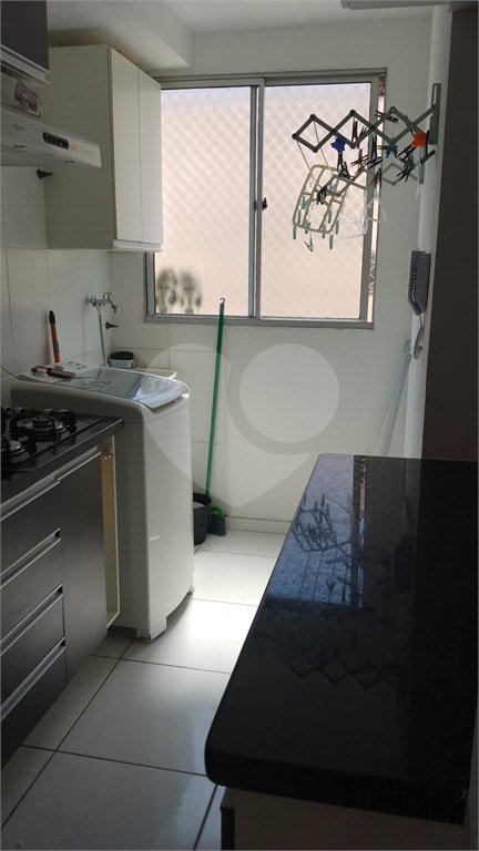Apartamento à venda com 2 quartos em Vila Figueira, Suzano, SP
