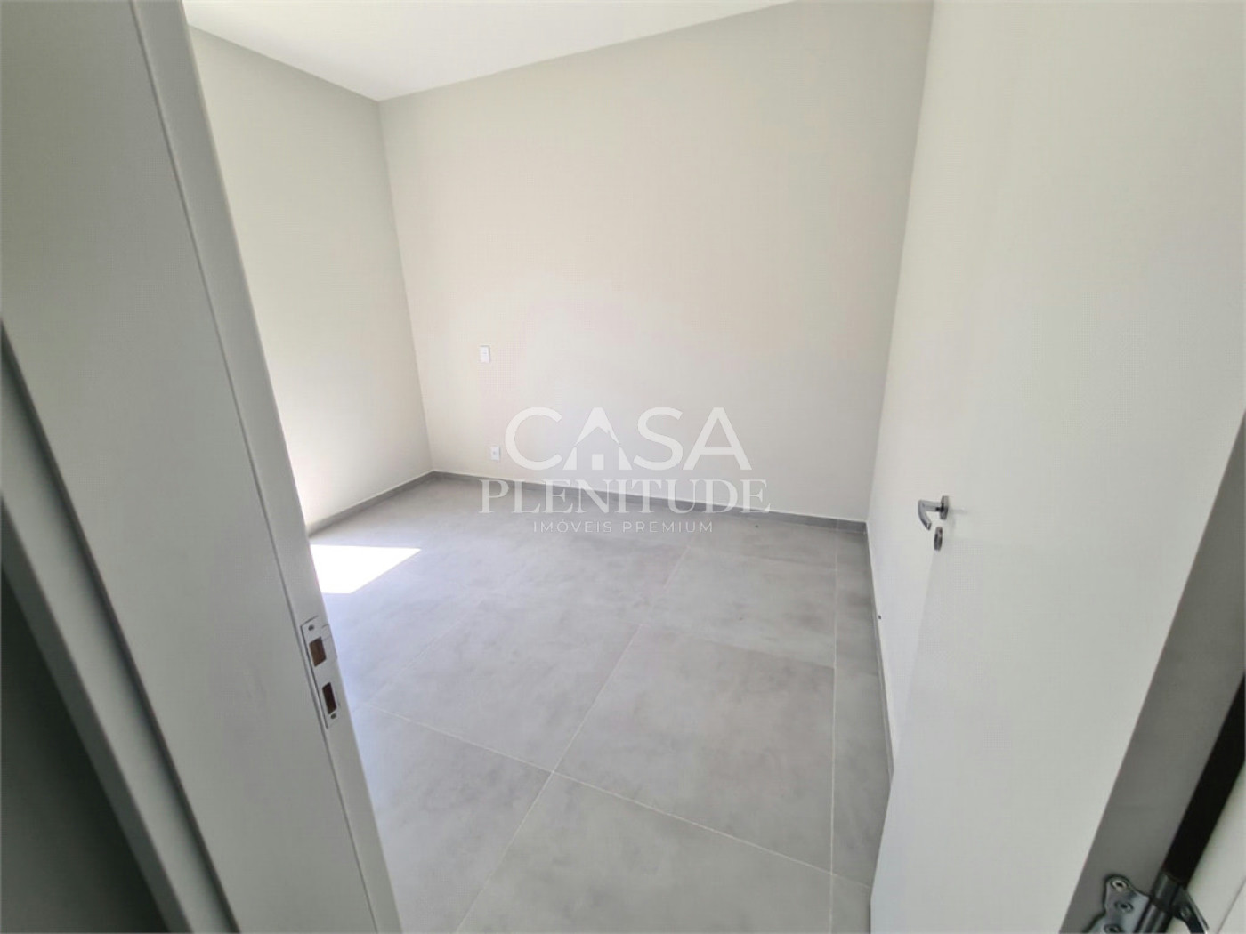 Casa em condomínio à venda com 3 quartos, sendo 1 suíte, em Jardim Novo Horizonte, Sorocaba, SP