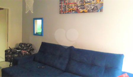 Casa à venda com 3 quartos, sendo 1 suíte, no condomínio Jardim das Palmas, São Paulo - SP