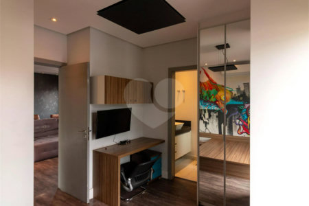 Cobertura à venda com 3 suítes em Vila Olímpia, São Paulo, SP