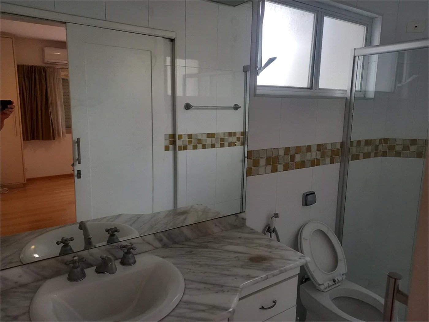 Apartamento à venda com 3 quartos, sendo 1 suíte, em Pinheiros, São Paulo, SP