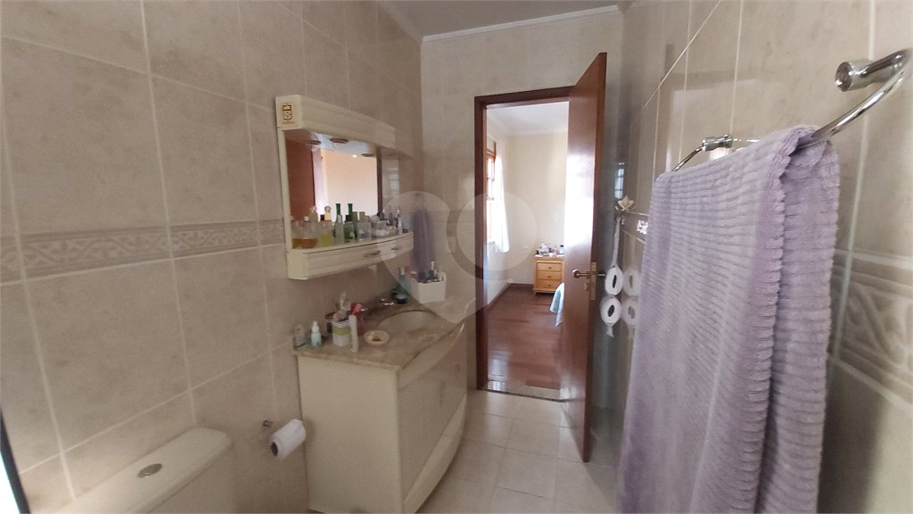 Sobrado à venda com 7 quartos, sendo 2 suítes, em Jardim Marajoara, São Paulo, SP