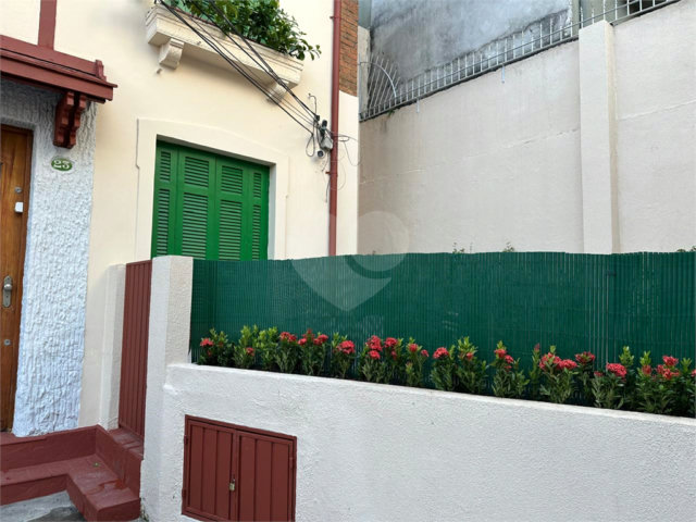 Casa de Vila à venda com 3 quartos, sendo 2 suítes,  em Santana, São Paulo, SP