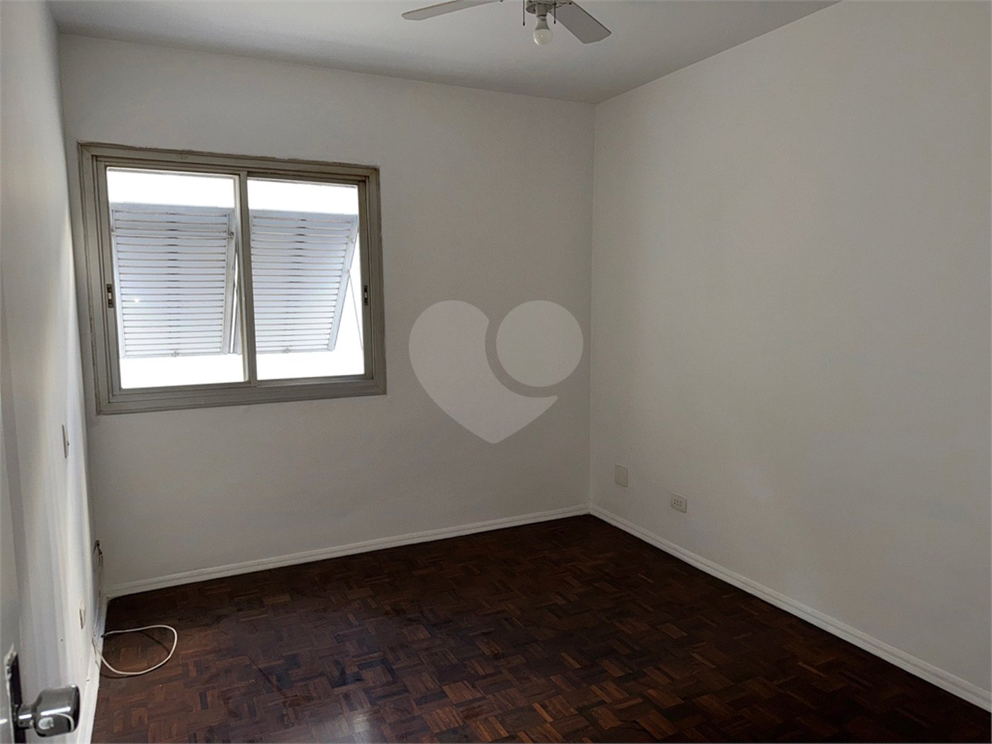 Apartamento à venda ou para alugar com 3 quartos, sendo 1 suíte,  em Jardim Paulista, São Paulo, SP