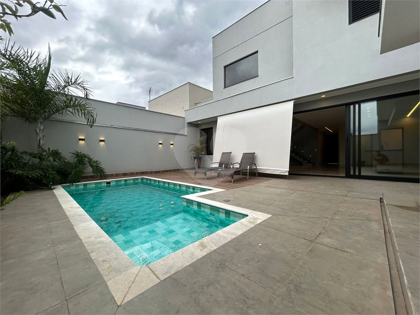 Casa à venda com 3 suítes no condomínio Lago da Boa Vista, Sorocaba - SP