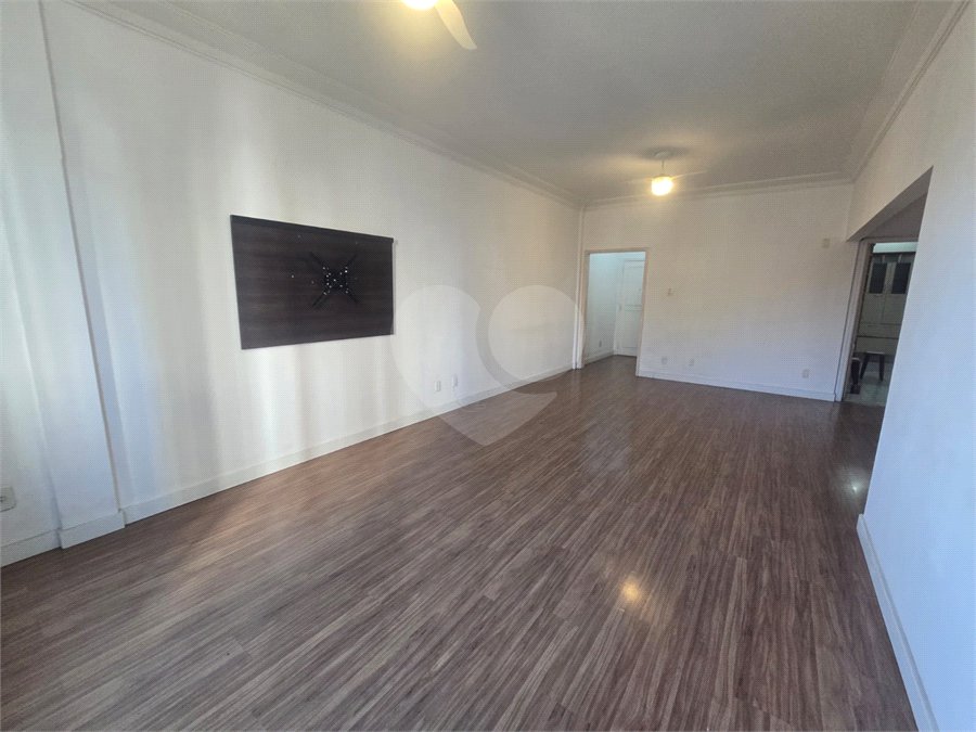 Apartamento à venda com 3 quartos, sendo 1 suíte,  em Tijuca, Rio de Janeiro, RJ