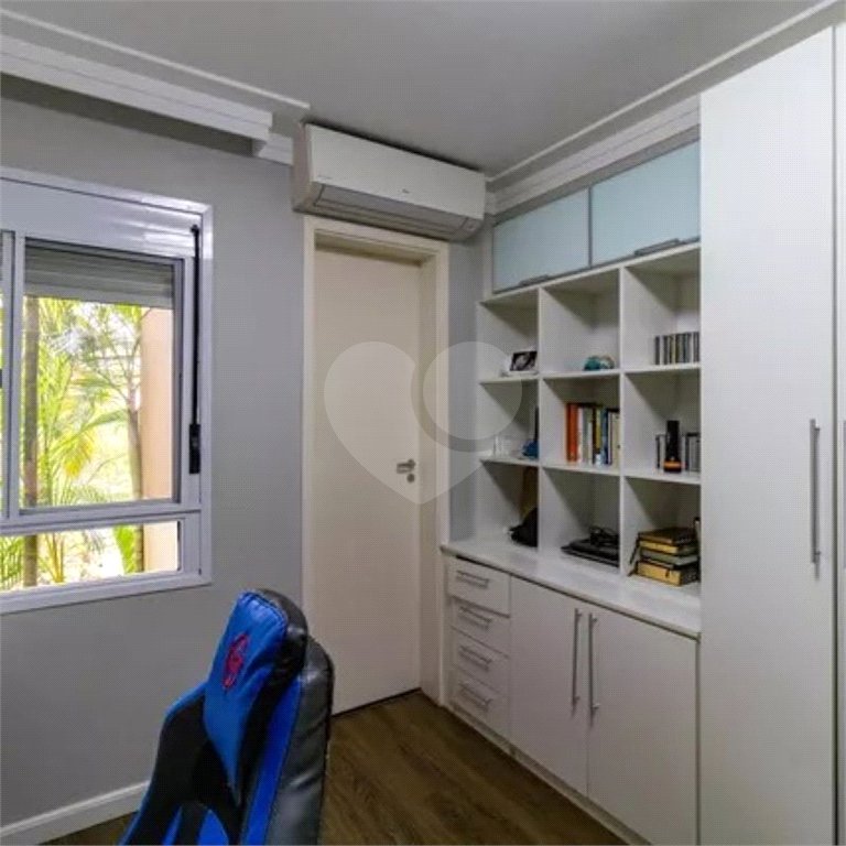 Apartamento à venda com 4 quartos, sendo 3 suítes,  em Paraíso do Morumbi, São Paulo, SP