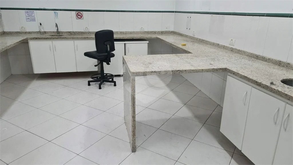 Sala à venda em Jardim Bela Vista, Santo André, SP