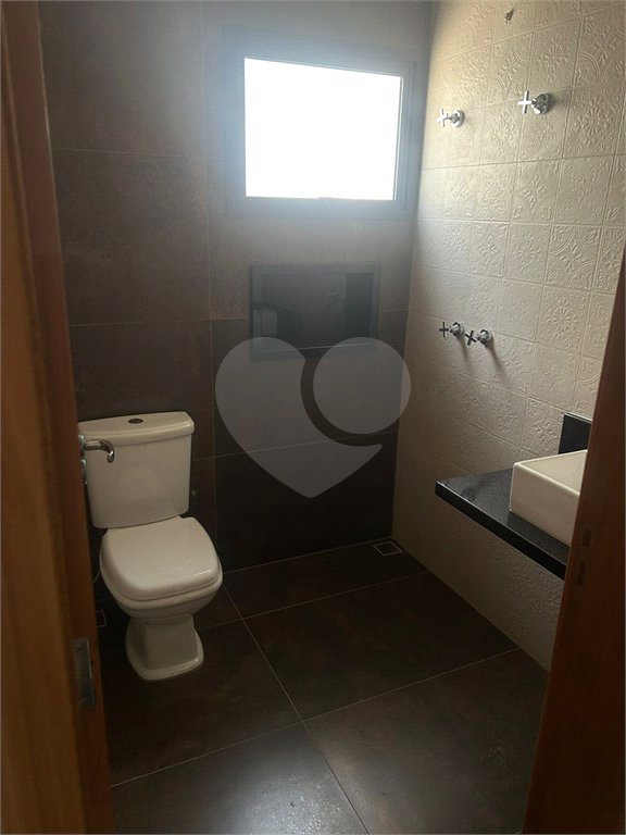 Casa Térrea à venda com 3 quartos, sendo 1 suíte, em Jardim do Lago, Atibaia, SP