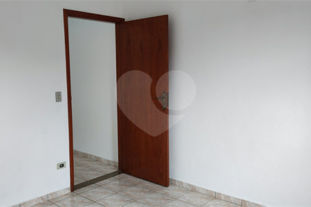 Sobrado à venda com 3 quartos, sendo 1 suíte, em Ressaca, Atibaia, SP
