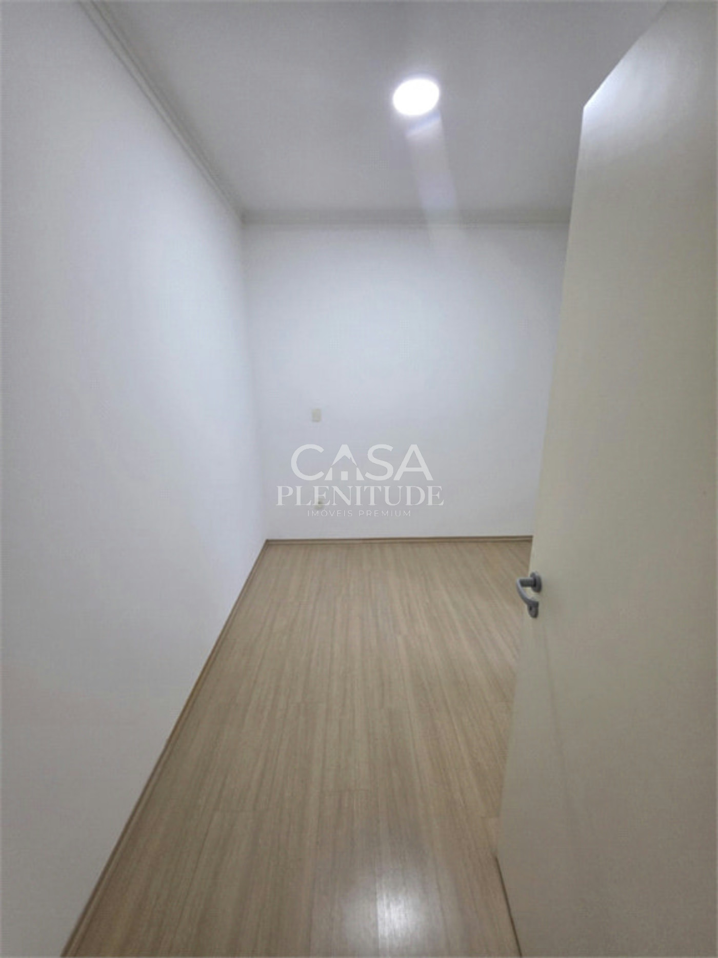 Apartamento à venda com 3 quartos, sendo 1 suíte, em Jardim Paulistano, Sorocaba, SP