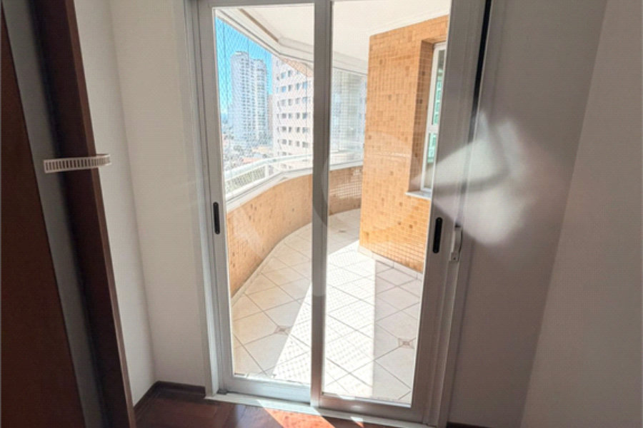 Apartamento à venda com 3 suítes em Santana, São Paulo, SP