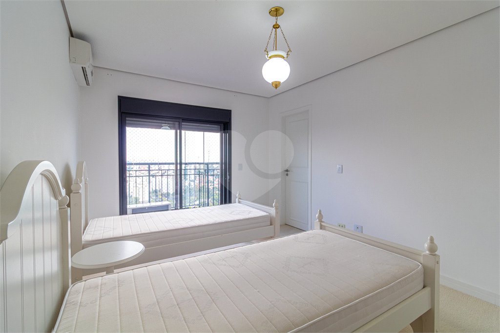 Apartamento à venda com 4 suítes em Jardim Marajoara, São Paulo, SP