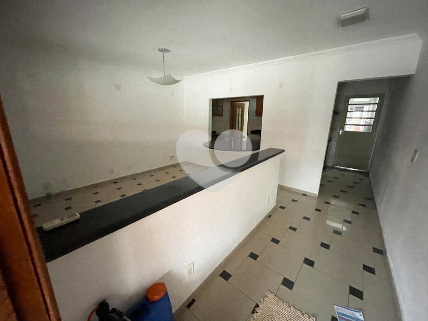 Casa à venda com 2 quartos, sendo 1 suíte, no condomínio Residencial Dona Lilla, Itu - SP