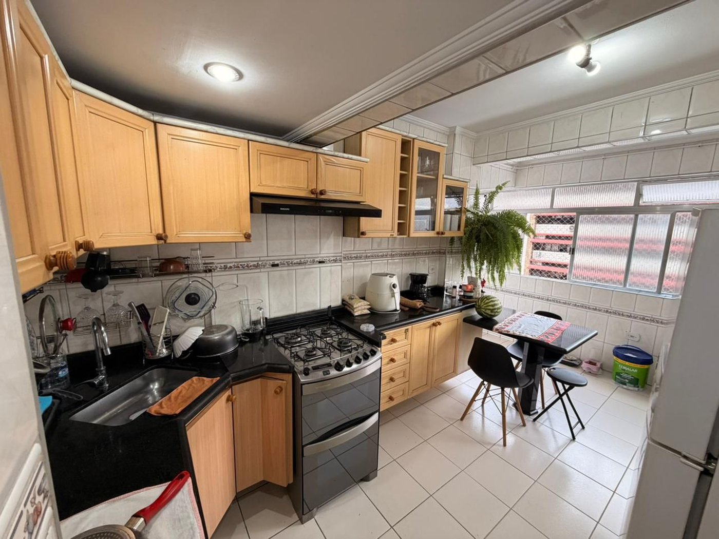 Apartamento com 3 dormitórios à venda, 156 m² por R$ 700.000,00 - Gonzaga - Santos/SP