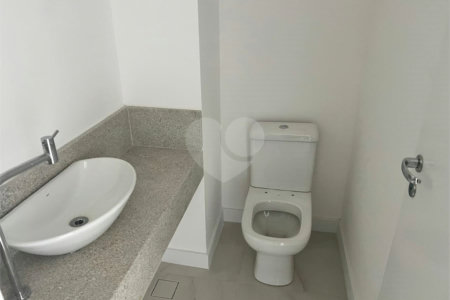 Apartamento à venda com 2 suítes em Parque Campolim, Sorocaba, SP
