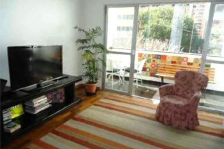 Apartamento à venda com 3 quartos, sendo 1 suíte,  em Pinheiros, São Paulo, SP