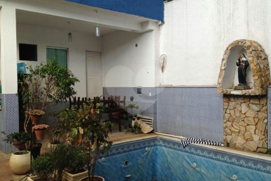 Sobrado à venda com 5 suítes em Jardim Franca, São Paulo, SP