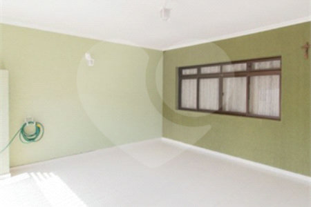 Sobrado à venda com 3 quartos, sendo 1 suíte, em Vila Curuçá, São Paulo, SP