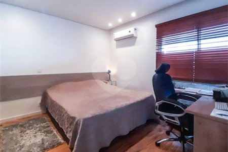 Apartamento à venda com 1 suíte em Parque Industrial Tomas Edson, São Paulo, SP
