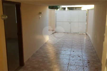 Casa à venda com 3 quartos, sendo 1 suíte, em Vila Prudente de Moraes, Itatiba, SP