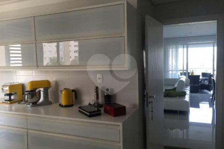 Apartamento à venda com 4 quartos, sendo 3 suítes, em Vila Andrade, São Paulo, SP
