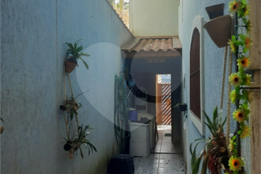 Sobrado à venda com 3 quartos, sendo 1 suíte, em Tremembé, São Paulo, SP