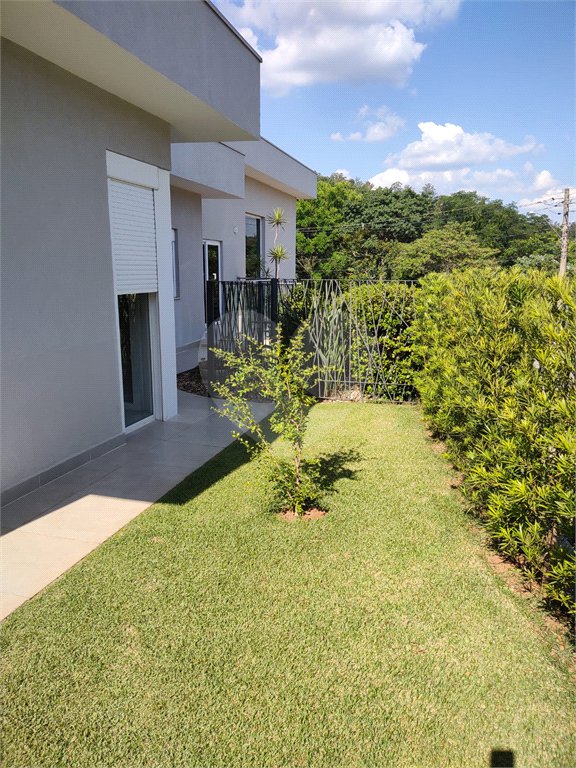 Casa à venda com 3 suítes no condomínio Reserva dos Vinhedos, Louveira - SP