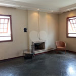 Casa à venda com 3 quartos, sendo 1 suíte, em Vila Nivi, São Paulo, SP