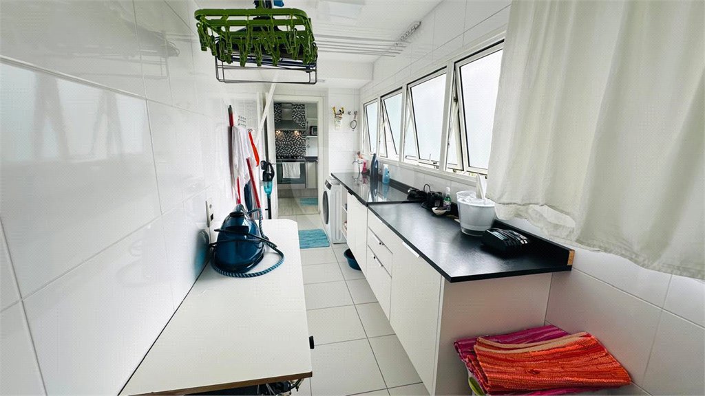Apartamento à venda com 3 suítes em Vila Mariana, São Paulo, SP