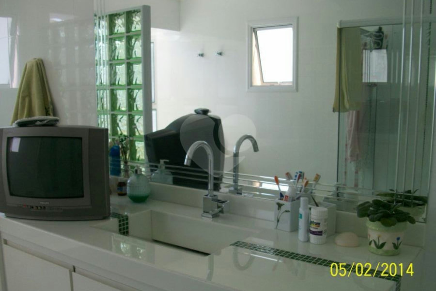 Casa em condomínio à venda com 4 suítes em Horto, São Paulo, SP