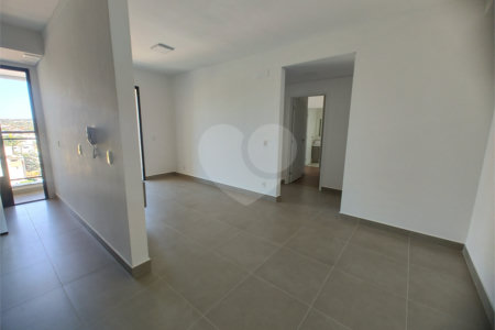 Apartamento à venda com 2 quartos, sendo 1 suíte,  em Vila Thais, Atibaia, SP
