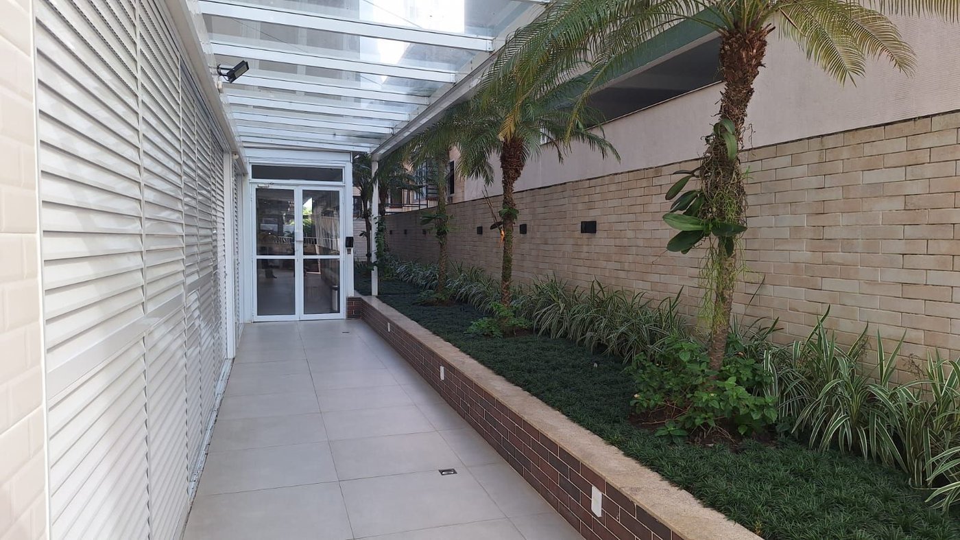 Apartamento com 2 dormitórios à venda, 75 m² por R$ 680.000,00 - José Menino - Santos/SP
