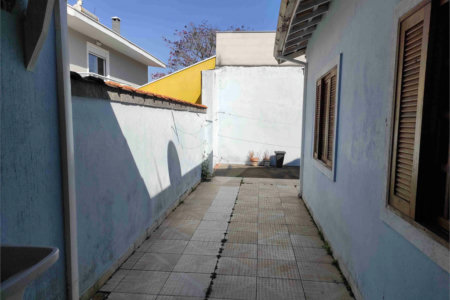 Casa à venda com 3 quartos, sendo 1 suíte, no condomínio Eldourado, São José dos Campos - SP