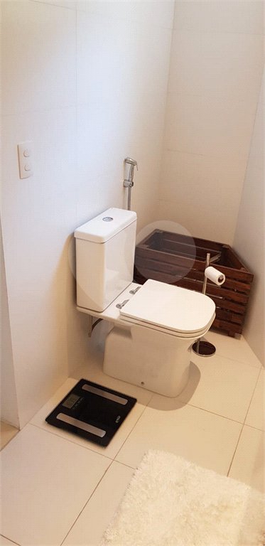 Apartamento à venda com 3 quartos, sendo 1 suíte, em Moema, São Paulo, SP
