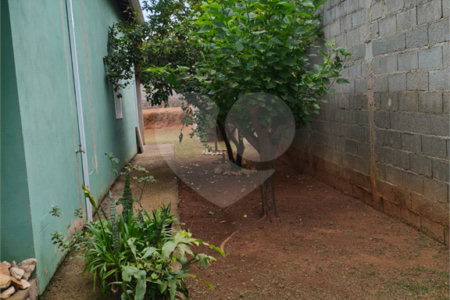 Casa à venda com 2 quartos em Chácaras Santa Martha, Várzea Paulista, SP