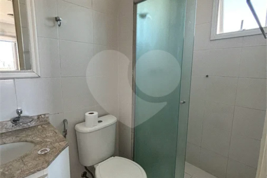 Apartamento à venda com 2 quartos, sendo 1 suíte, em Parada Inglesa, São Paulo, SP
