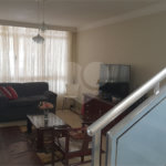 Sobrado à venda com 3 quartos, sendo 1 suíte, em Vila Nivi, São Paulo, SP