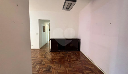 Apartamento à venda com 3 quartos, sendo 1 suíte,  em Tijuca, Rio de Janeiro, RJ