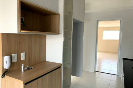 Apartamento à venda ou para alugar com 3 suítes em Santo Amaro, São Paulo, SP
