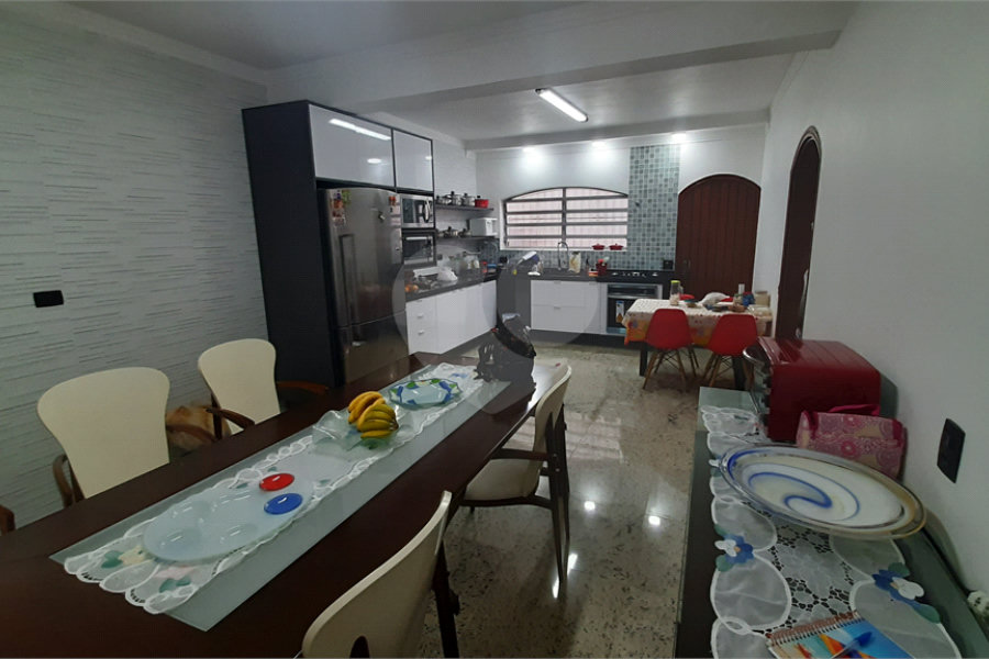 Casa à venda com 3 quartos, sendo 1 suíte, em Vila Guilherme, São Paulo, SP