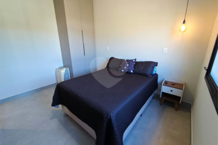 Casa à venda com 3 suítes no condomínio Villa D' Oro, Vinhedo - SP