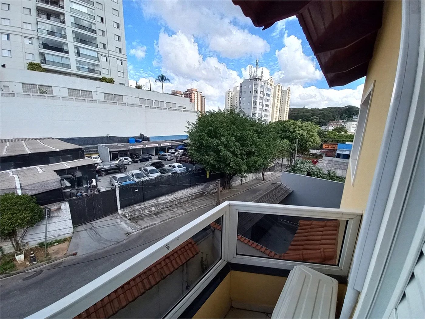 Sobrado à venda com 3 quartos, sendo 1 suíte, em Lar São Paulo, São Paulo, SP