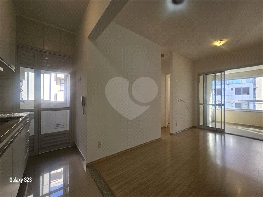 Apartamento para alugar com 2 quartos, sendo 1 suíte, em Vila Mariana, São Paulo, SP