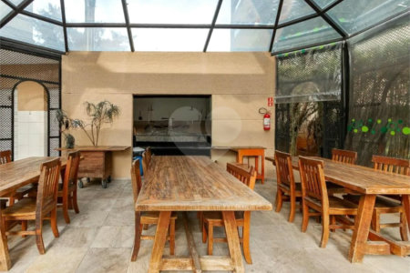 Apartamento à venda com 3 quartos, sendo 2 suítes, em Brooklin Paulista, São Paulo, SP