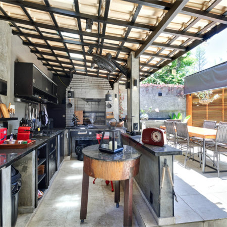 Casa à venda com 4 quartos, sendo 2 suítes, em Granja Julieta, São Paulo, SP